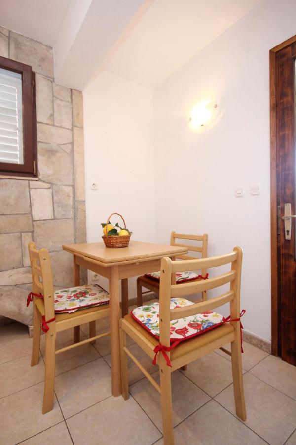 Apartments With A Parking Space Orebic, Peljesac - 10159 Exterior photo